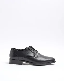 Black formal derby shoes