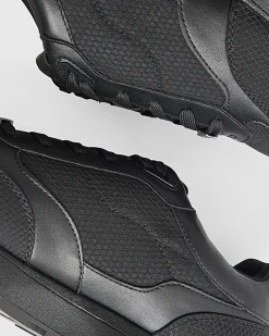 Black Runner Trainers
