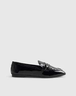 Black Scallop Edge Patent Loafers