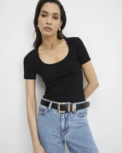 Black Short Sleeve Scoop Neck Top