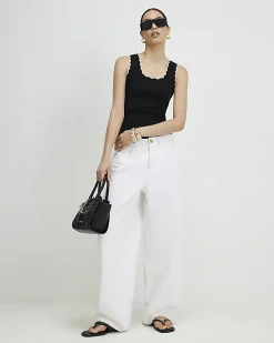 Black Sleeveless Scallop Trim Tank Top