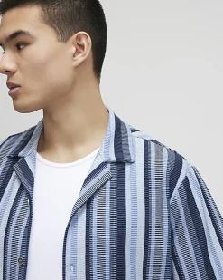 Blue Regular Fit Geometric Print Shirt