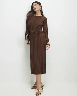 Brown Long Sleeve Plisse Belted Midi Dress