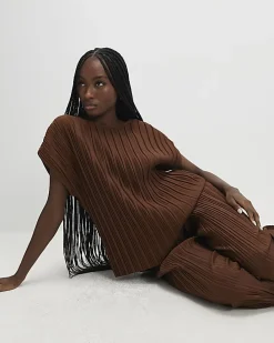 Brown Plisse Short Sleeve Top