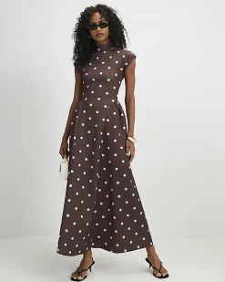Brown Short Sleeve Spotted Godet Maxi Dress