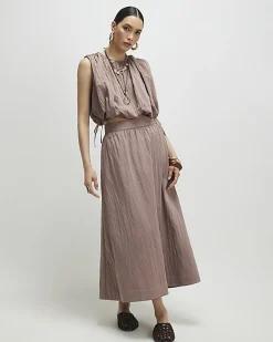 Brown Sleeveless Bubble Hem Top
