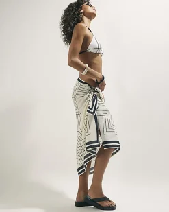 Cream Stripe Geometric Sarong