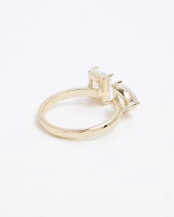 Gold Diamond Simulant Ring