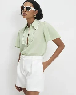 Green Angel Sleeve Scallop Blouse