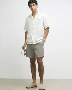 Green Regular Fit Linen Blend Shorts