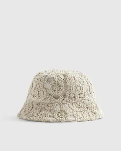 Mini Girls Cream Crochet Hat