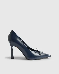 Navy High Vamp Bow Court Heels