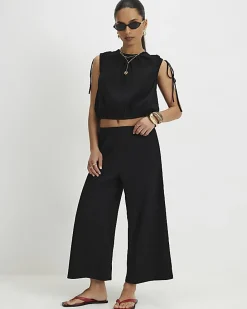 Petite Black Pull On Textured Culottes