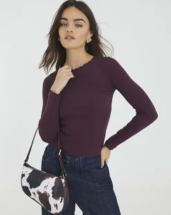 Red Long Sleeve Scallop Trim Top