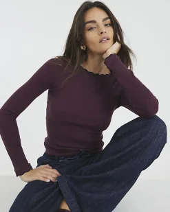 Red Long Sleeve Scallop Trim Top