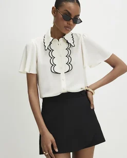 White Angel Sleeve Scallop Blouse